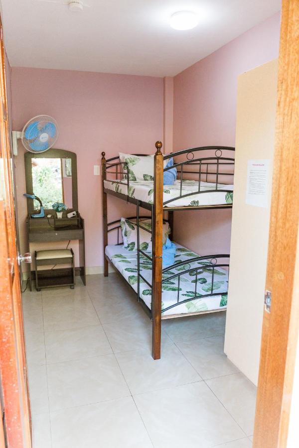 פנגלאו Backpackers Place In Seaviewhills Bohol מראה חיצוני תמונה